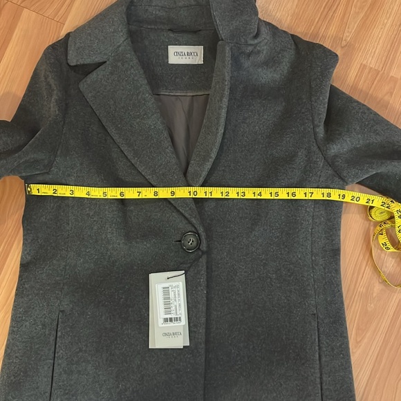 Brand new Cinzia Rocca Icons wool and cashmere coat. Grey. Size 8. - Picture 8 of 9
